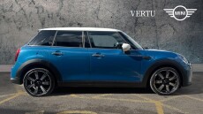 MINI Hatchback 1.5 Cooper Exclusive 5dr Auto Petrol Hatchback